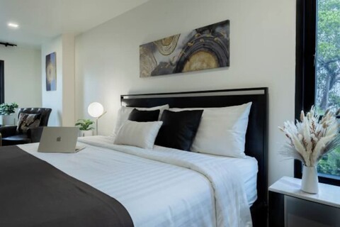 Norn Riverside Bangkok Hotel