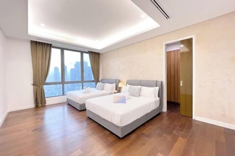 D’Rapport by Manhattan Group