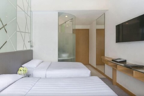 Hanting Hotel (Shanghai Caojing Industrial Park)