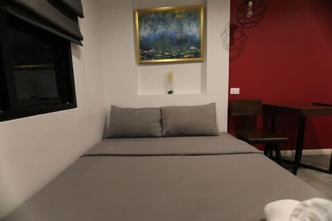 Wire Bangkok Prakhanong