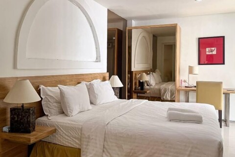 Green Leaf Villa (1 Bedroom pool Villa with Minimum Stay 2 Nights)