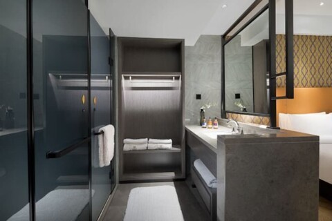 Kasion Pugis Hotel (Yiwu International Trade City)