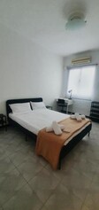 Tranquila, Céntrica y Luminosa Habitación de Matrimonio en Vivienda Compartida