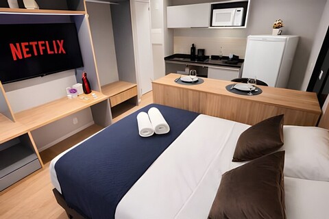 팜플로나 옆의 스튜디오 엘레강스