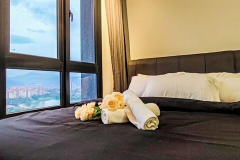 Lavish Pool Kuala Lumpur at M-Luna Kepong by HCK