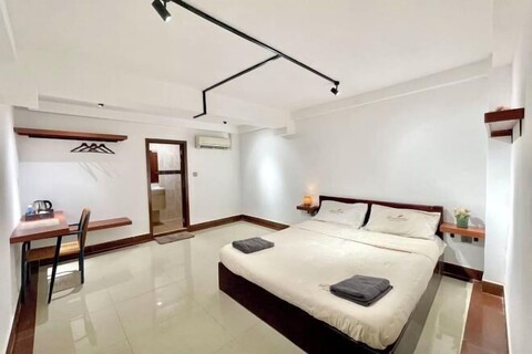 SKY Apartments - 50m to National Museum