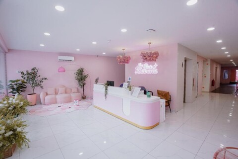 Dancenter Pink Cabana George Town