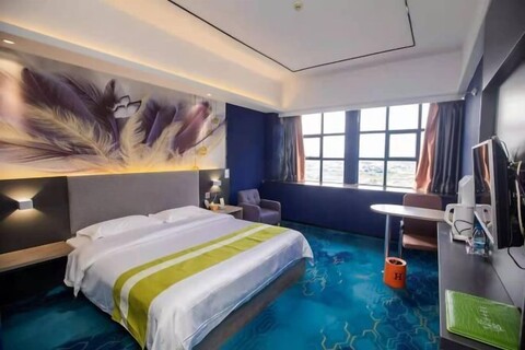 Zhuanjiao No. 6 Chain Hotel