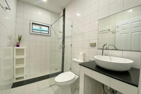 Chalong Hideaway Pool Villa