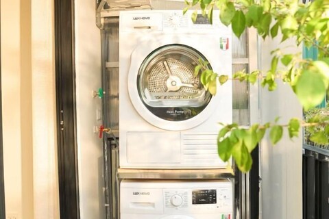 Home by La Sinfonía Trieu Viet Vuong