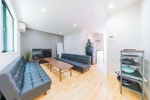 10min on foot from Hirai Station. 11min by train to Akihabara Station.