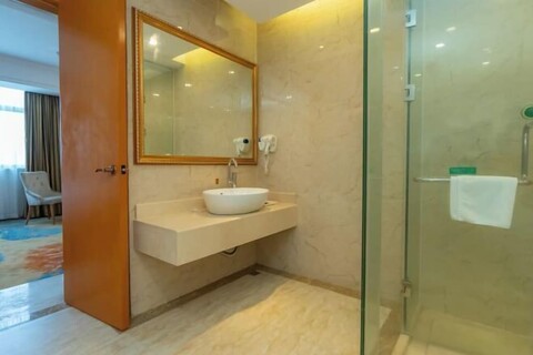 Vienna International Hotel (Dongguan Fengshen Avenue)