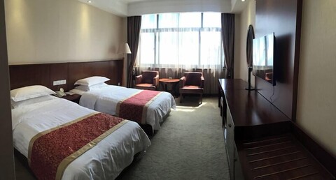 Shanghai Yunfeng Hotel