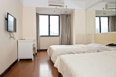 Shanghai Xiayi Chain Hotel