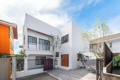 Luxury Private Pool Villa "Psalms 23 Residence @Huaikwang"