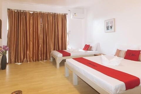 RedDoorz @ Garvs Boutique Hotel Boracay