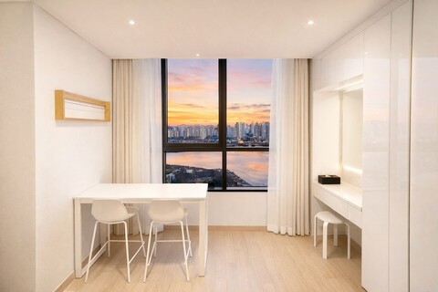 더 디셈버 스테이 인 한라