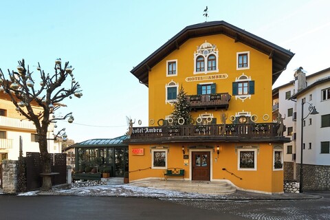 앰브라 코르티나 럭셔리 & 패션 부티크 호텔