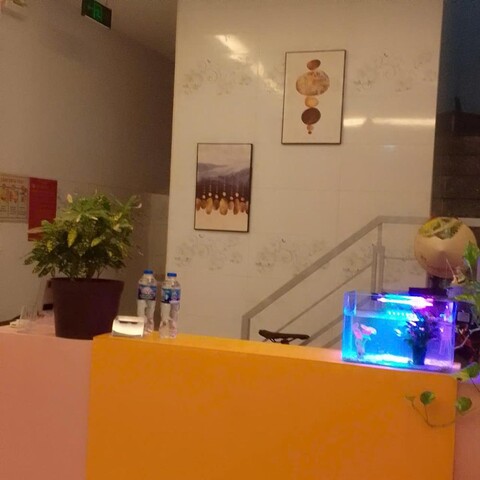 호텔 102 하우스