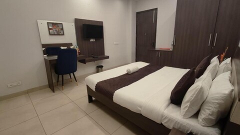 Akshay Corporate Hotel