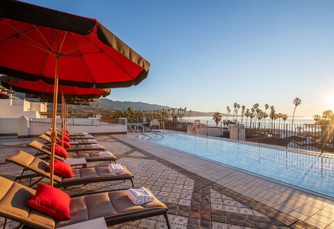 호텔 캘리포니안