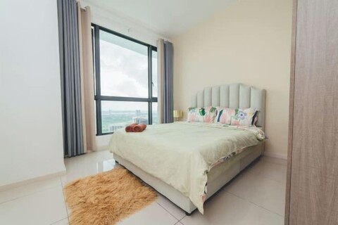 Macrolink Medini Evergreen Stay 2BR 4pax Legoland