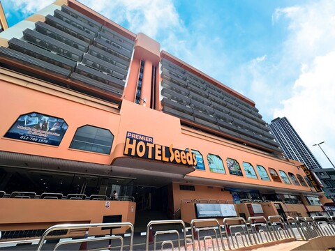씨즈 호텔 프리미어 푸두 쿠알라룸푸르, 이전 호텔 푸두 플라자 KL