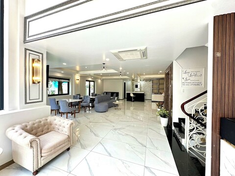 그랜드 파크 호텔 & 아파트먼트 푸미흥