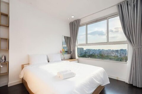 Gin House - Golden Mansion Apartment Phu Nhuan District