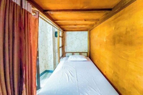 Shooting Star Hostel Kuta RedPartner - Mixed Dormitory