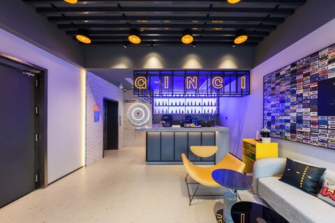 징 시 리엔 리엔 주뎬