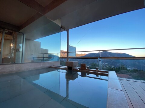 겐 하코네 고라