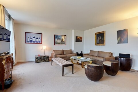 훌륭한 개선문 아파트먼트