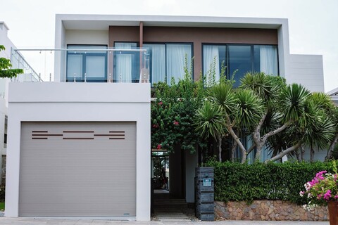 팜 네스트 캄란 수영장 빌라