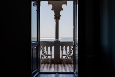 grey l studio apartments Corniche Alexandria Little Venice