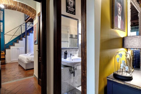 아녜세 아파트먼트 by 마모 플로렌스