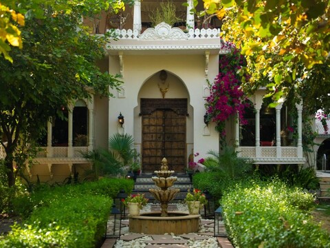 Bhanpur Haveli - Hidden Luxury Haveli Amid Greenery and Peace