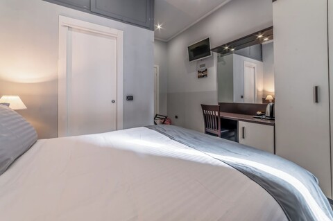 로마 인 러브 B&B - 테르미니 기차역