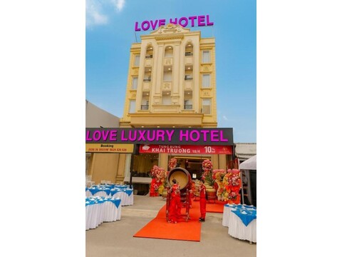 러브 럭셔리 호텔 바 디엠