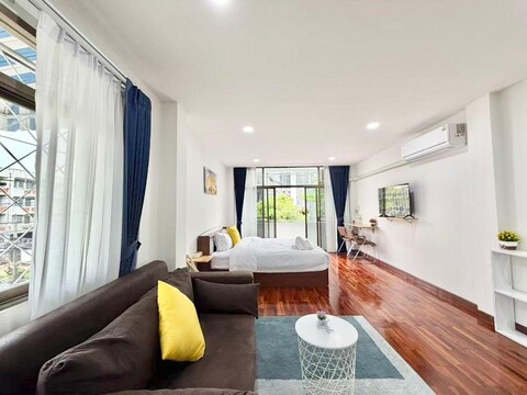 S Hostel sukhumvit 48,Near Phrakanong BTS station 