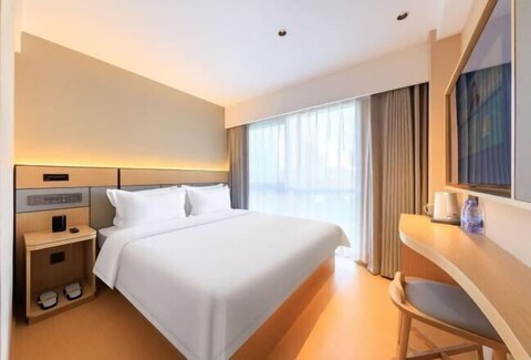 Zaolinjie (Xuanwu Hospital Store, Niujie Subway Station, Beijing)