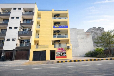 Via PP Residency by Yellow Saffron