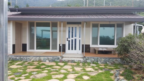 여수 거미대문펜션