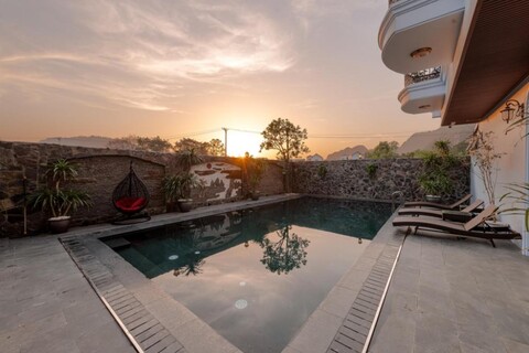 Tam Coc Lighthouse Hotel