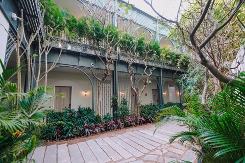 The Forresta Checks-in