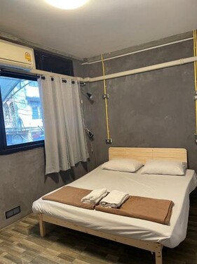 Brio Cafe and Hostel