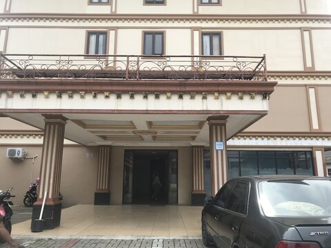 호텔 오 치부부르, 치부부르 정션 근처, 이전 이름 컴포트 레지던스