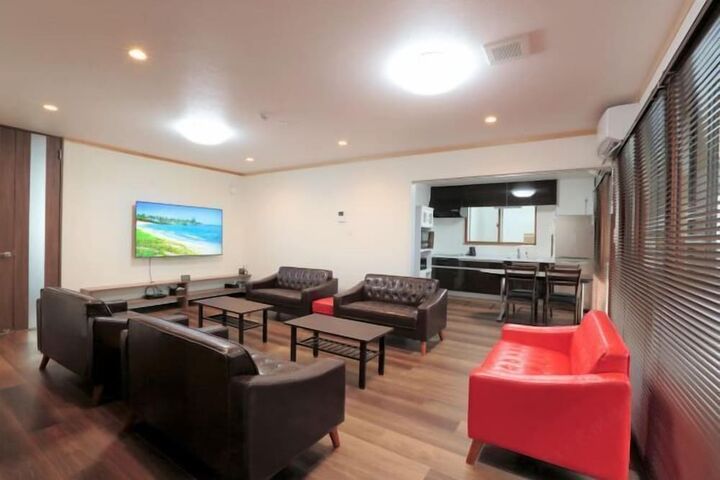 ROYAL SUITE SAKAE 대표 이미지