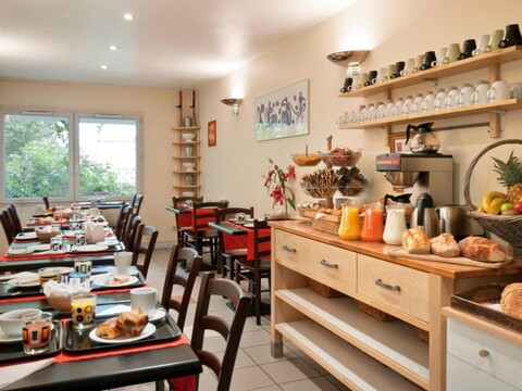 아다지오 액세스 데팡스 빈치 아파트호텔