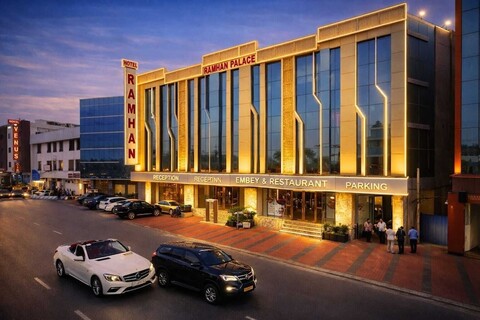 호텔 람한, 뉴 델리